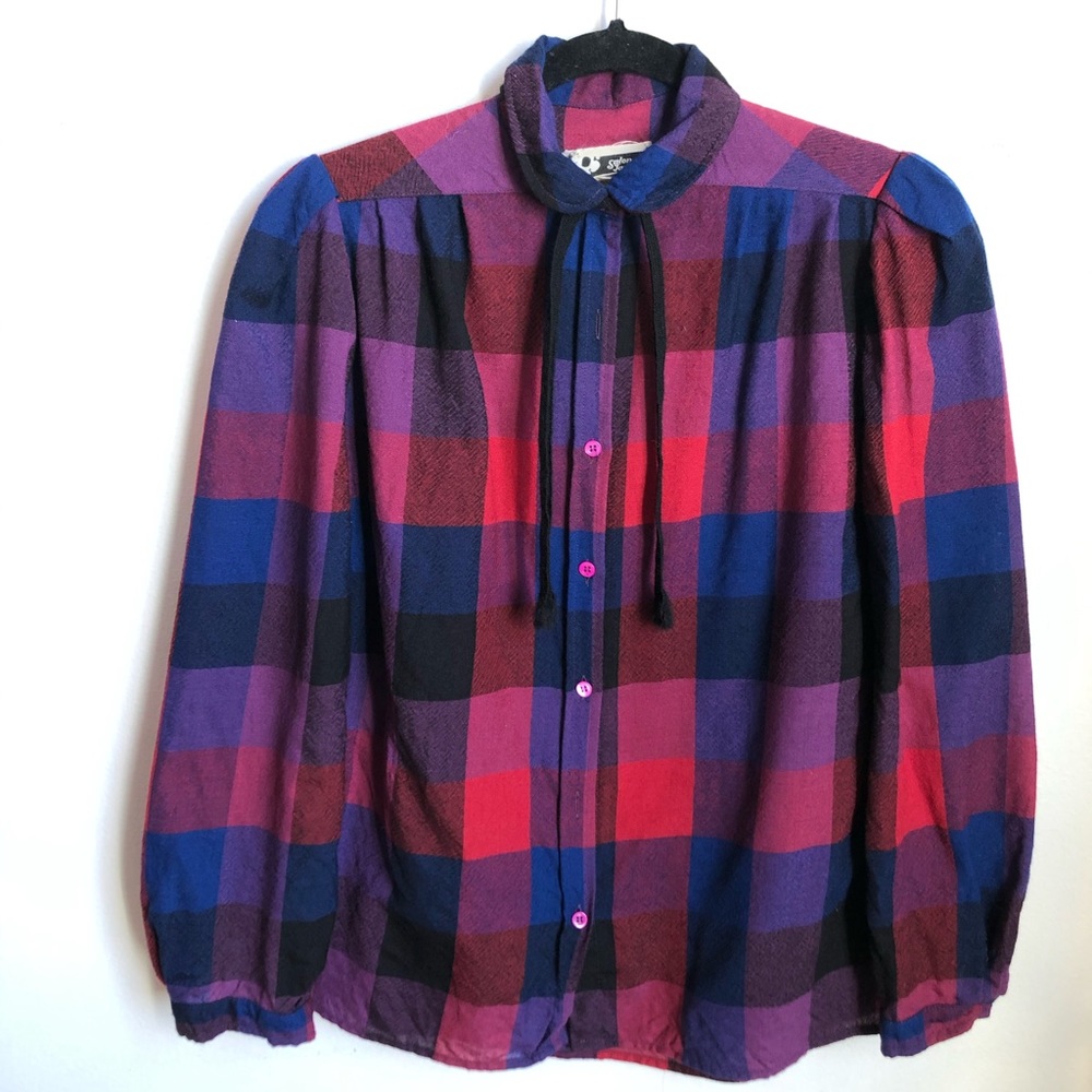 Plead shirt